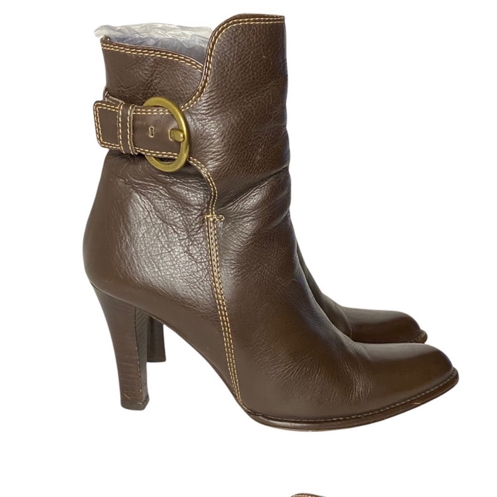 Coach Nancie Leather Ankle Boots in Brown with Contrast Stitching  Size 9